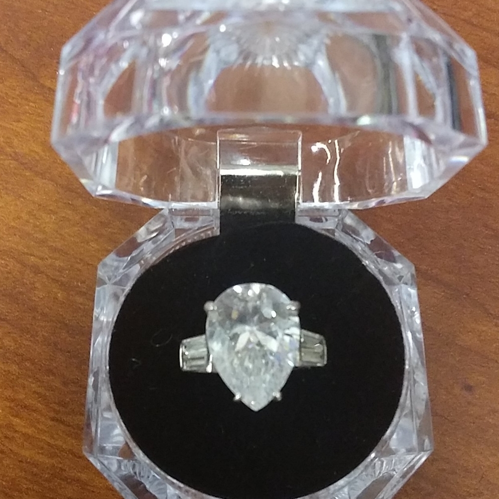 925 Sterling Pear CZ Ring.